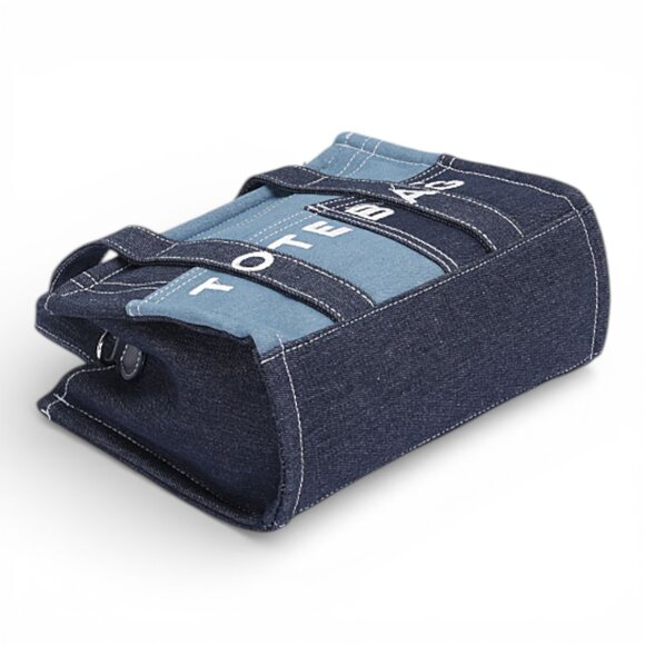 BNWT Brand New Iconic Patchwork Denim Top Handle Convertible Tote Bag - Picture 4 of 5